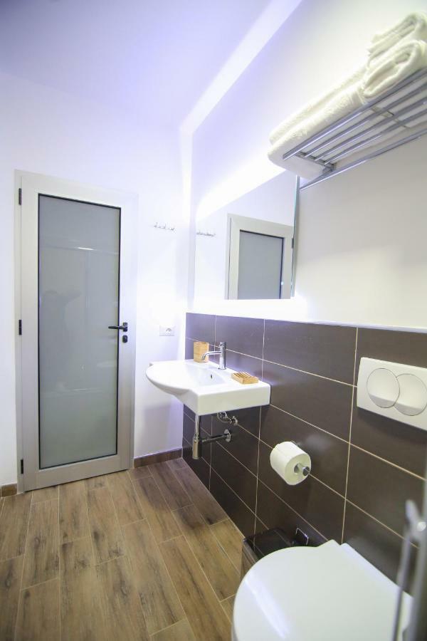 Vila Kristi Dhërmi