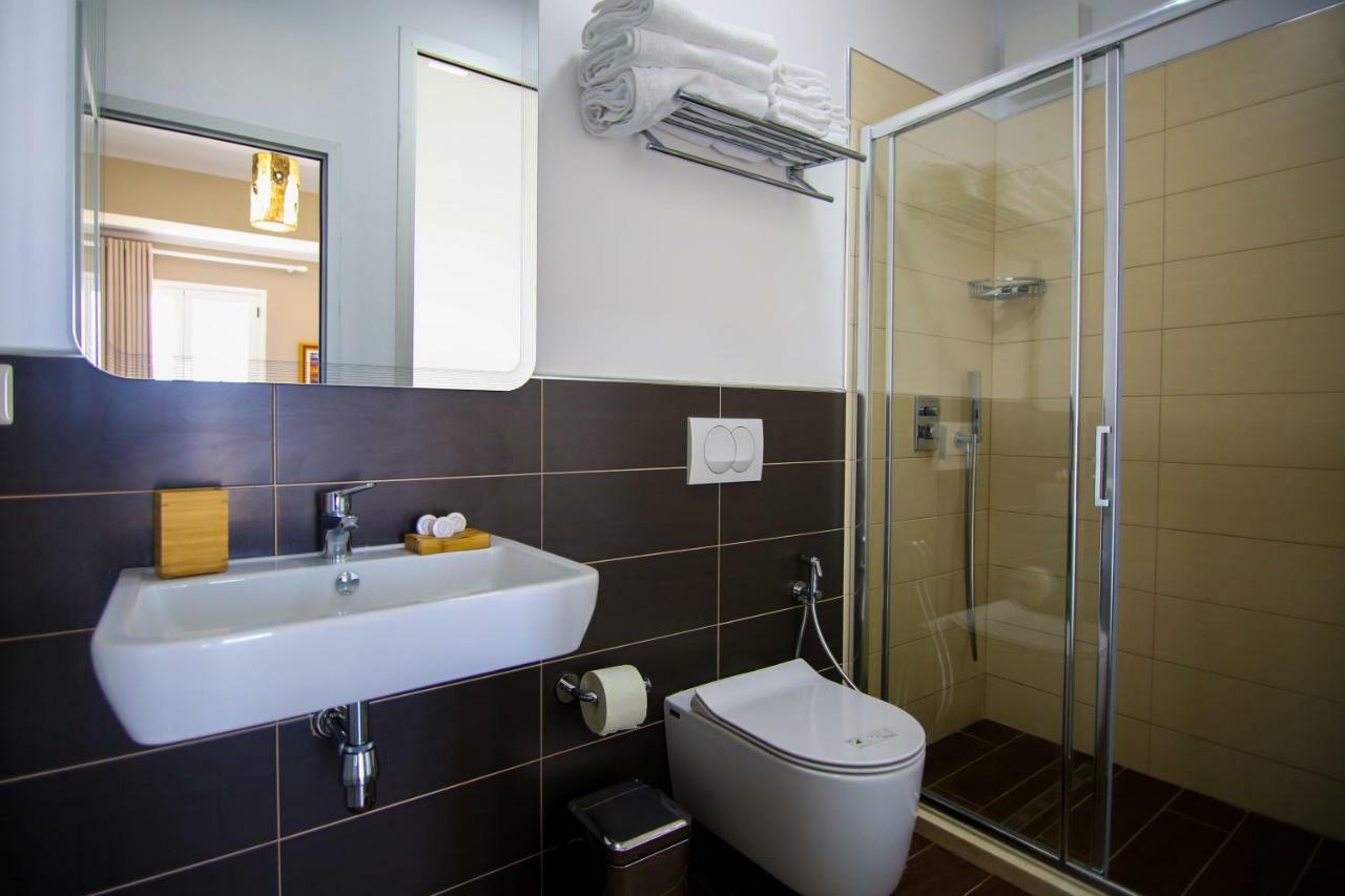 Vila Kristi Dhërmi